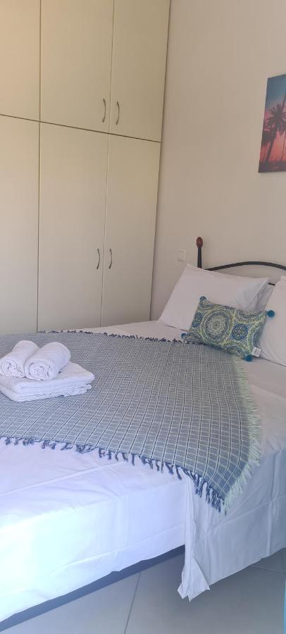 Sergios Apartments 12 Nea Chili ภายนอก รูปภาพ